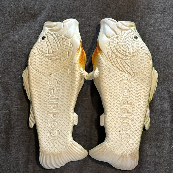 Coddies Rubber Fish Shoes Mens Sz 14-15 Green Bass Fish Fun Gift EUC - Picture 3 of 6